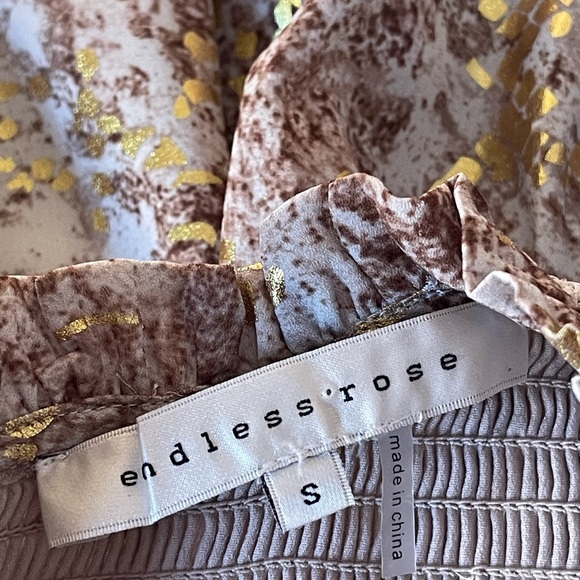 Endless Rose Metallic Animal Print Mini Dress Sz S Gold Ruffles Tier Long Sleeve - Picture 14 of 15